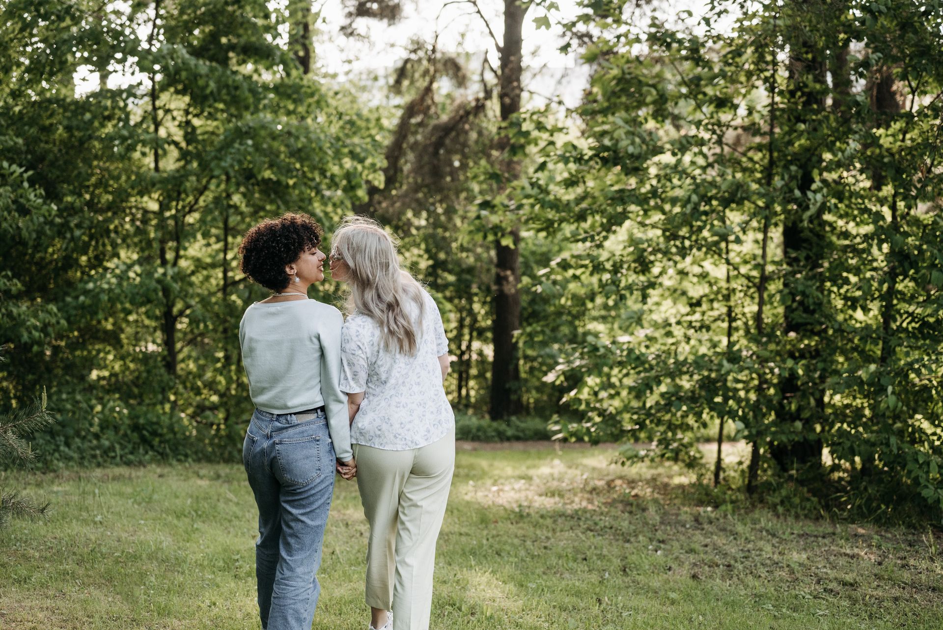 Couple compliments home